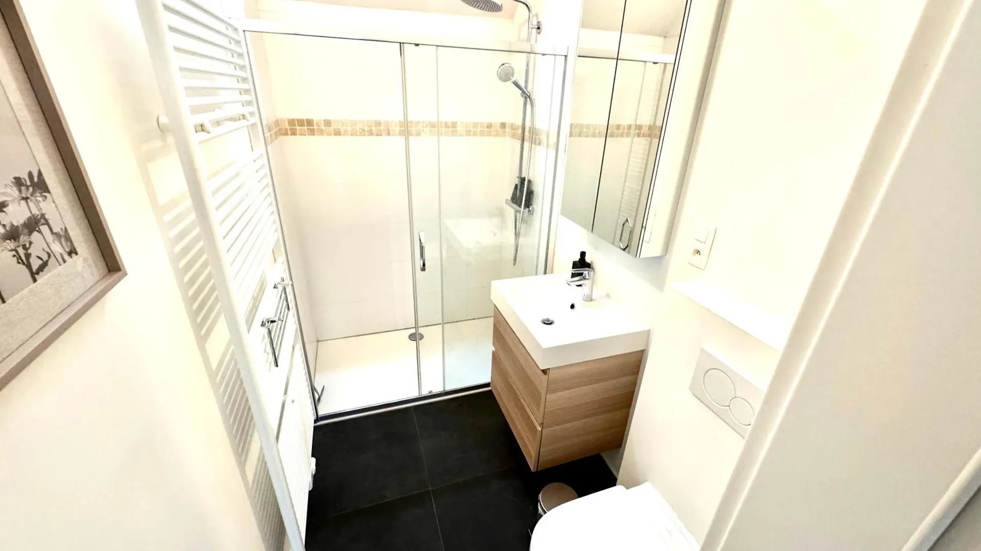 Ulb & Cambre Cosy Duplex Lägenhet Bryssel 0*,  Belgien